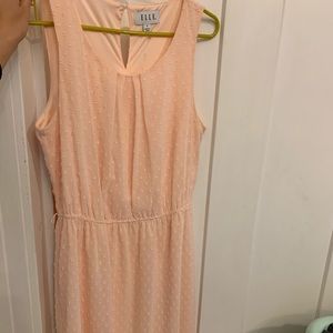 Elle dress. Size 8. Pale pink. Great for a wedding